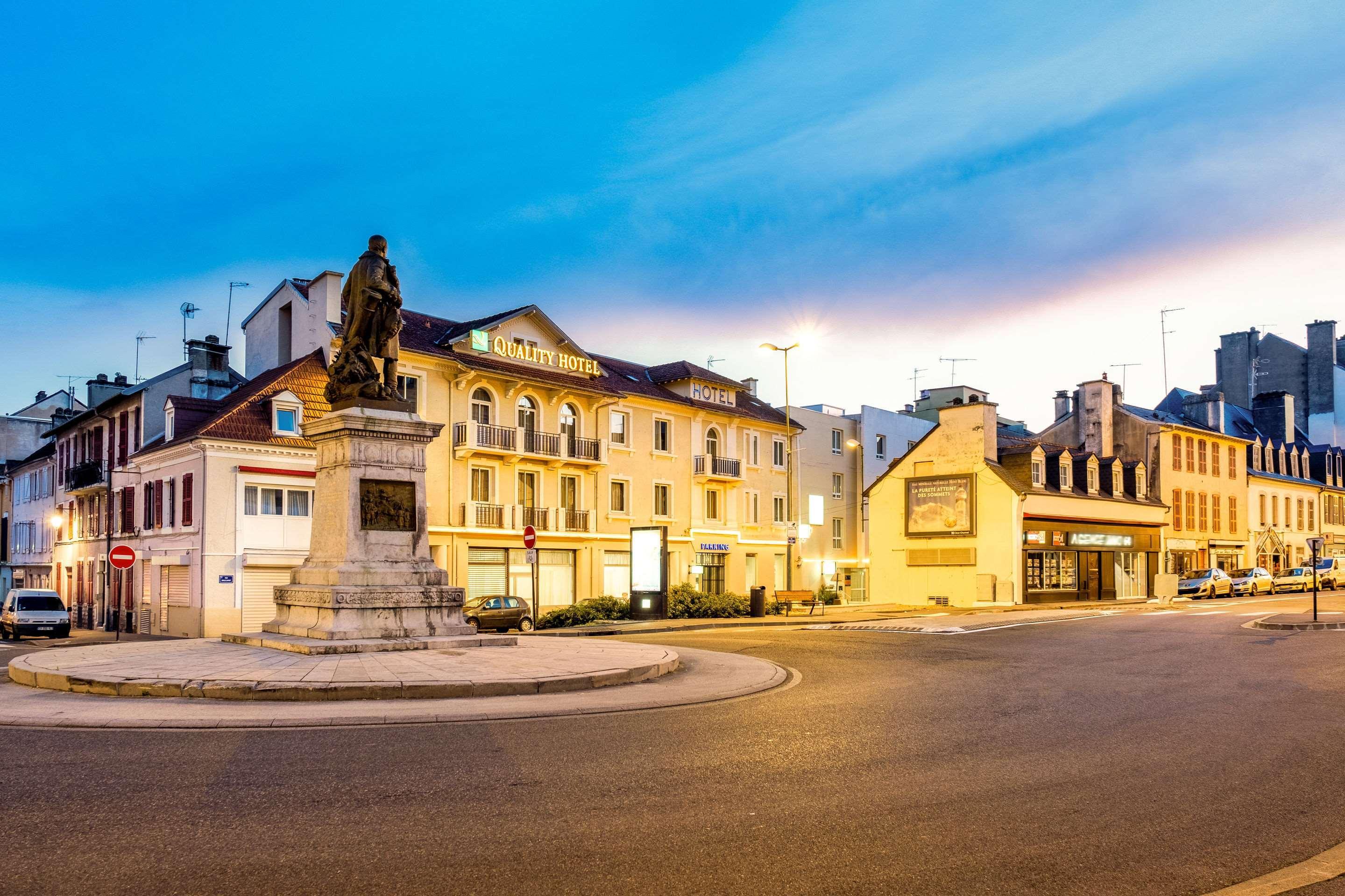 Quality Hotel Pau Centre Bosquet Dış mekan fotoğraf